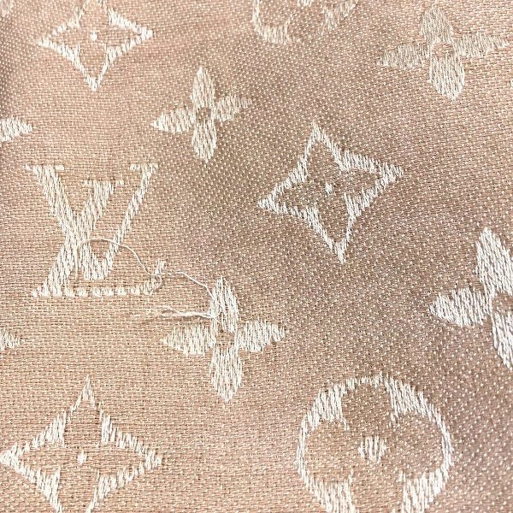 Louis Vuitton Monogram M72046 Pink Shawl/Scarf for Women - Picture 7 of 8